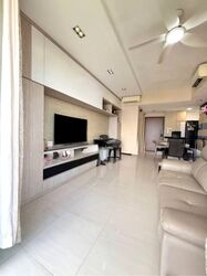 1 Canberra (D27), Condominium #605490511
